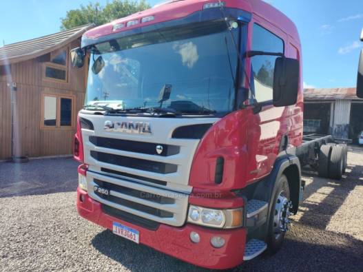SCANIA - P-250 - 2014/2014 - Vermelha - Sob Consulta