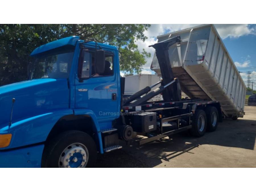 MERCEDES-BENZ - L-1620 - 2024/2024 - Azul - Sob Consulta