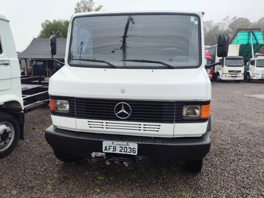 MERCEDES-BENZ - 914 - 1994/1994 - Branca - Sob Consulta