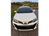 TOYOTA - YARIS - 2021/2022 - Branca - R$ 87.500,00