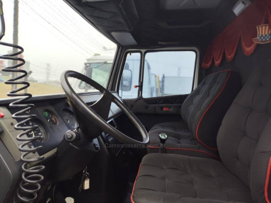 MERCEDES-BENZ - 914 - 1994/1994 - Branca - Sob Consulta
