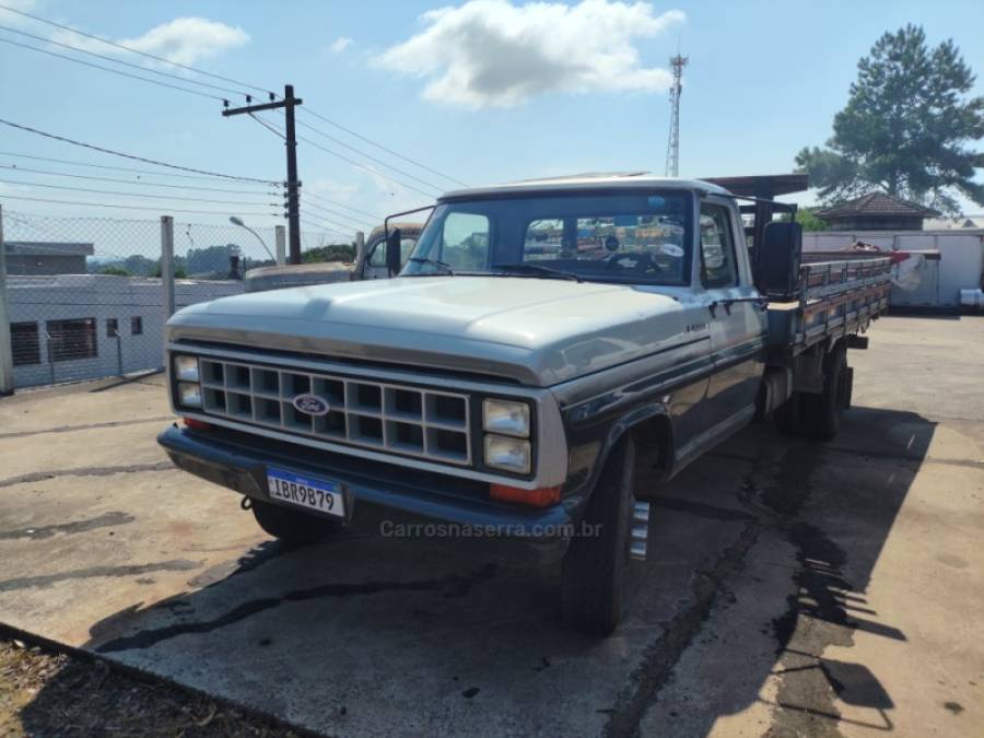 FORD - F-4000 - 1987/1988 - Cinza - Sob Consulta