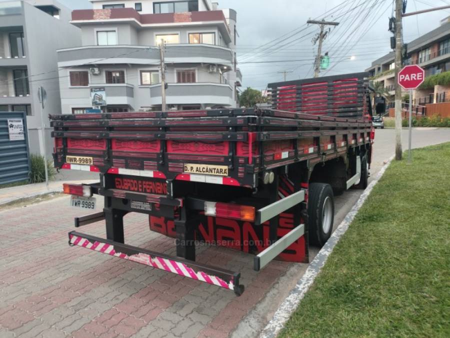 MERCEDES-BENZ - ACCELO 1016 - 2016/2016 - Vermelha - Sob Consulta