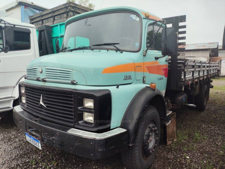 MERCEDES-BENZ - L-1318 - 1988/1988 - Verde - Sob Consulta