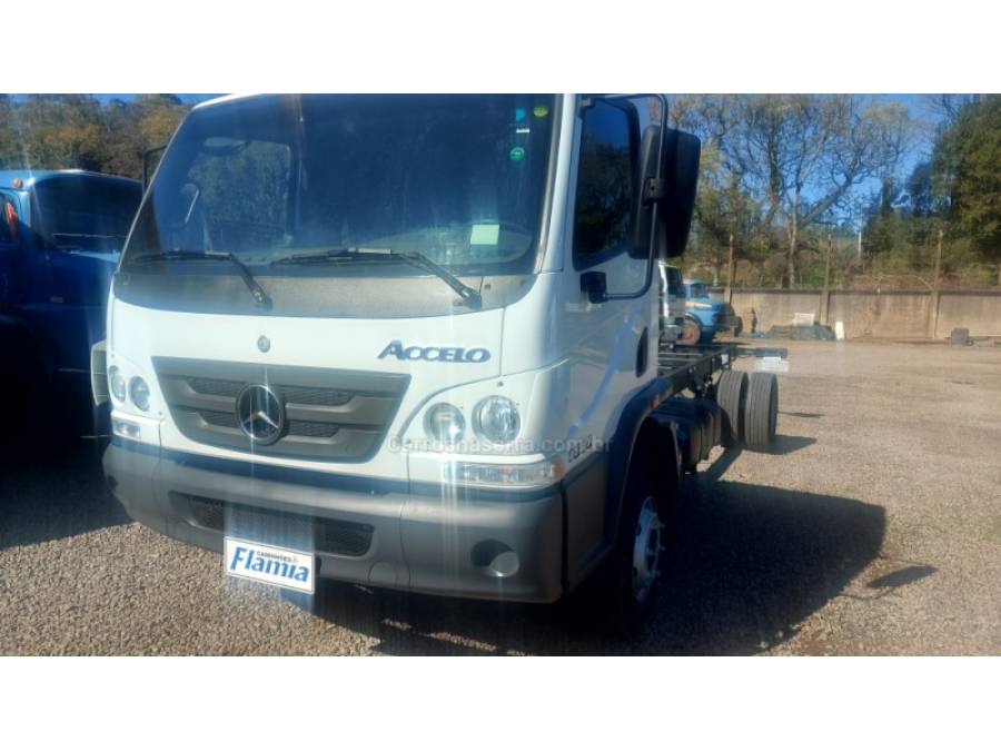 MERCEDES-BENZ - ACCELO 1016 - 2021/2022 - Branca - Sob Consulta